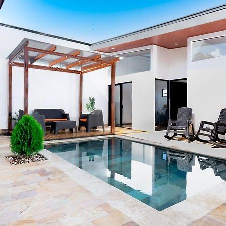 Villa Casa Coral - Great Location - High Speed Internet à Uvita Extérieur photo